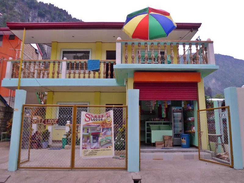 إل نيدو Smile Lodge المظهر الخارجي الصورة